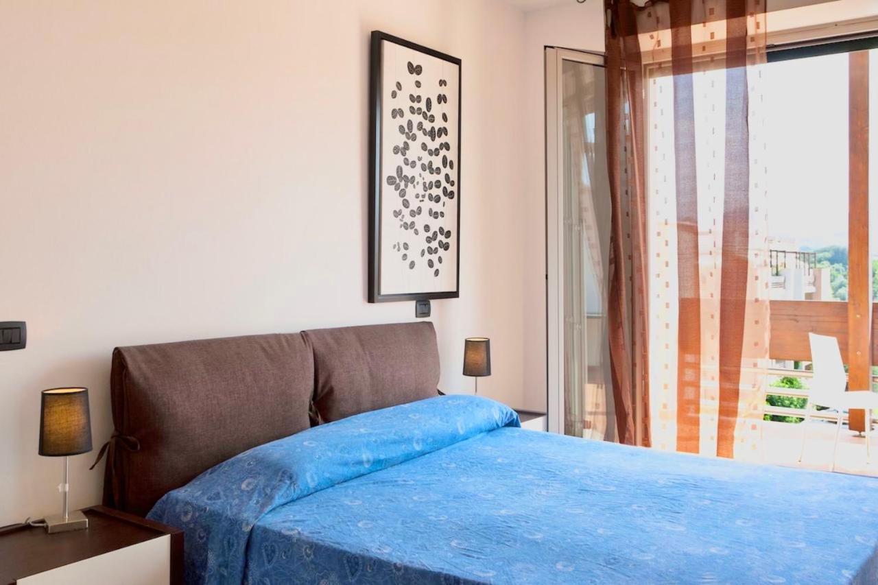 Isa-Apartments 4 Beds In Residence With Swimming-Pool In San Vincenzo, Just 600 Meters From The Sea Εξωτερικό φωτογραφία